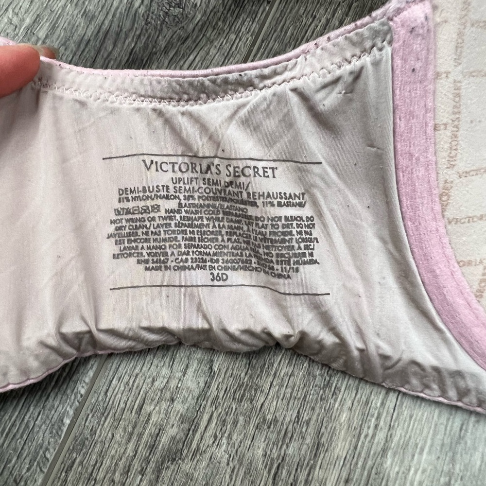 36D VS Pink Semi Demi Bra - Picture 12 of 13
